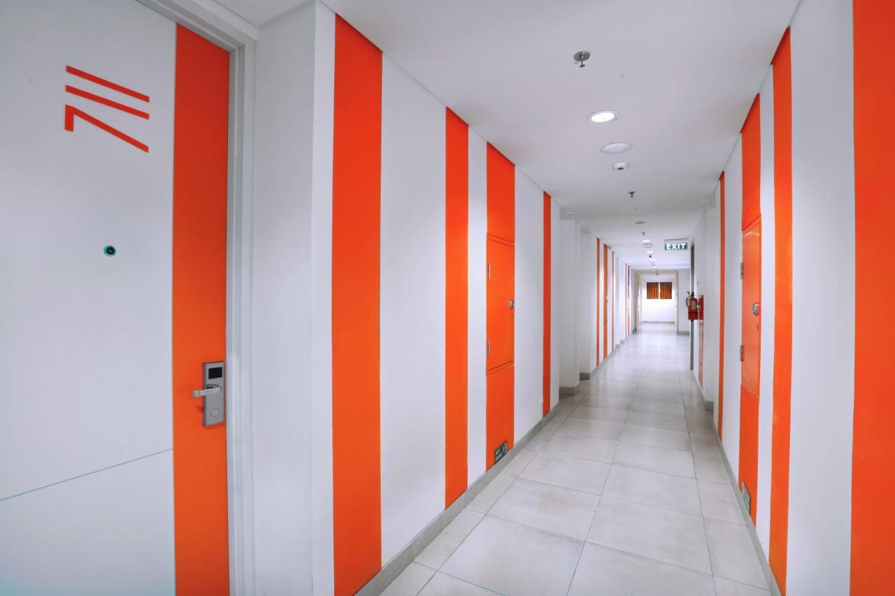 Starlet Hotel Jakarta Airport Тангеранг Екстер'єр фото